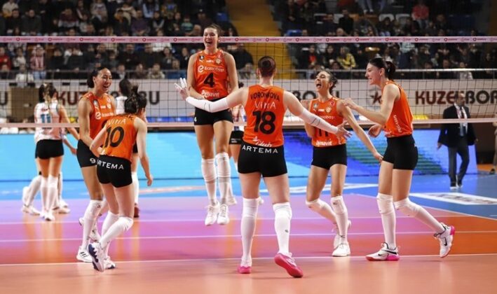 Eczacıbaşı’dan, CEV Şampiyonlar Ligi play-off Turunda Büyük Zafer!